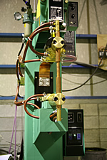 スポット溶接機